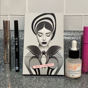 💄Makeup bundle- Eyeshadow,Lipgloss&blush palette